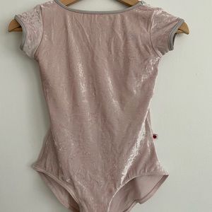 Yumiko Leotard Velvet Sofiane- size small
